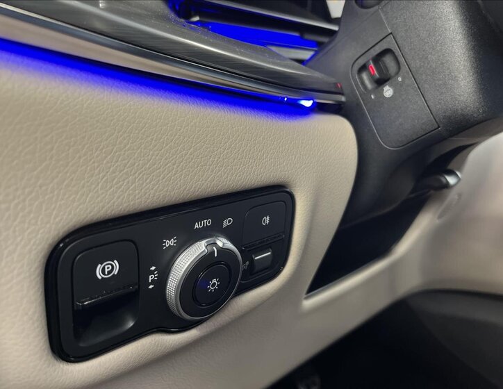 Mercedes-Benz Třídy V 11