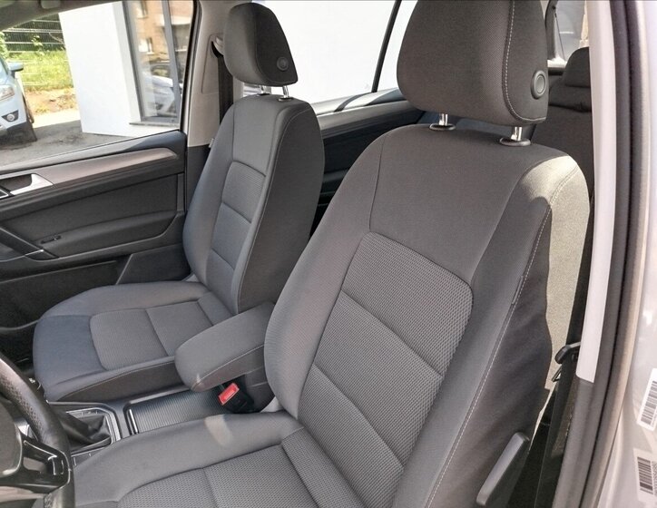 Volkswagen Golf Sportsvan MPV 2,0 l 110 kw