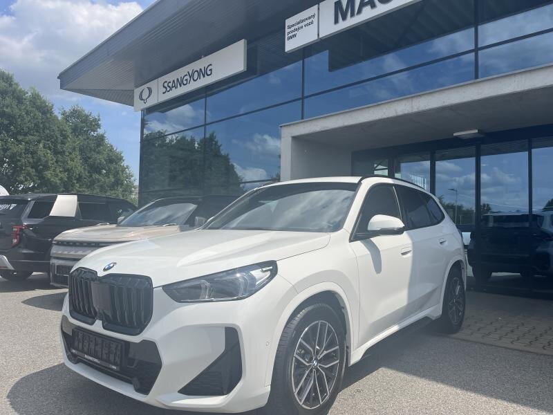 BMW X1 SUV 1,5 l 100 kw