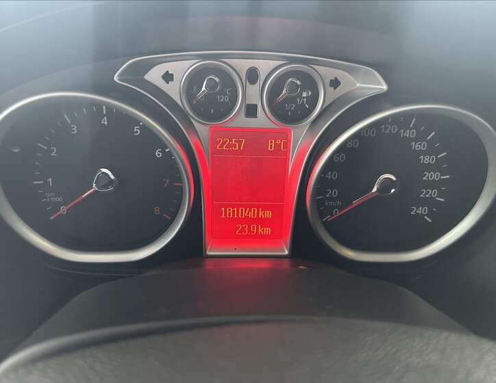 Ford Focus Hatchback 1,6 l 74 kw