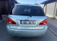 Toyota Avensis Verso MPV 2,0 l 85 kw