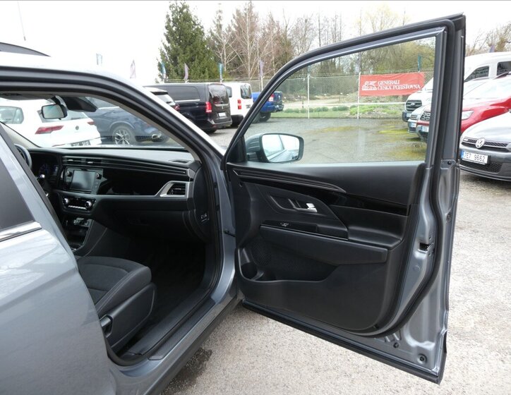 SsangYong Korando SUV / Terénní 1,5 l 120 kw