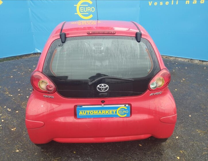 Toyota Aygo Hatchback 998,0 50 kw