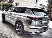 Mitsubishi Outlander 5