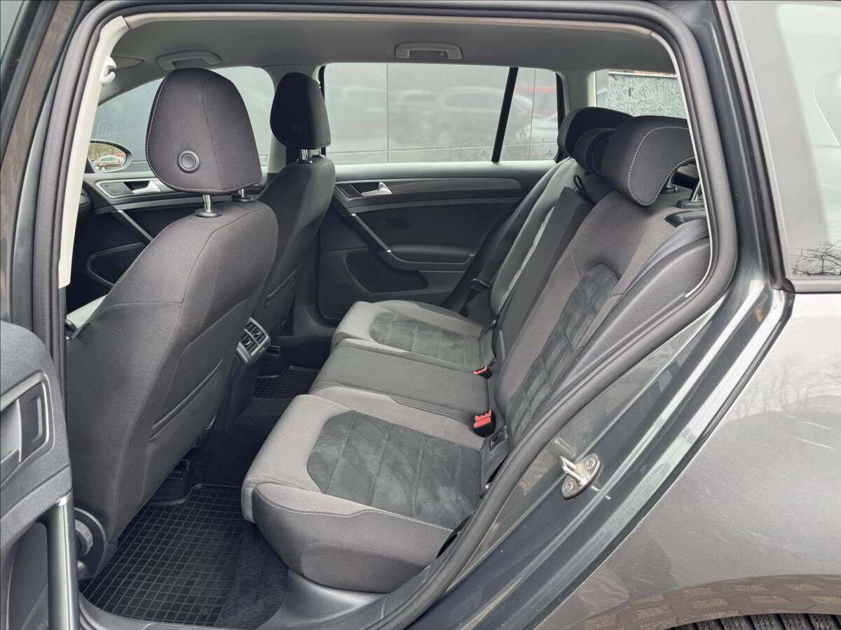 Volkswagen Golf Kombi 999,0 81 kw