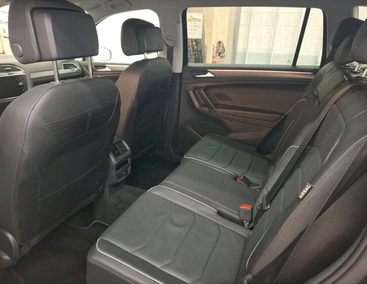 Volkswagen Tiguan Allspace SUV / Terénní 2,0 l 110 kw