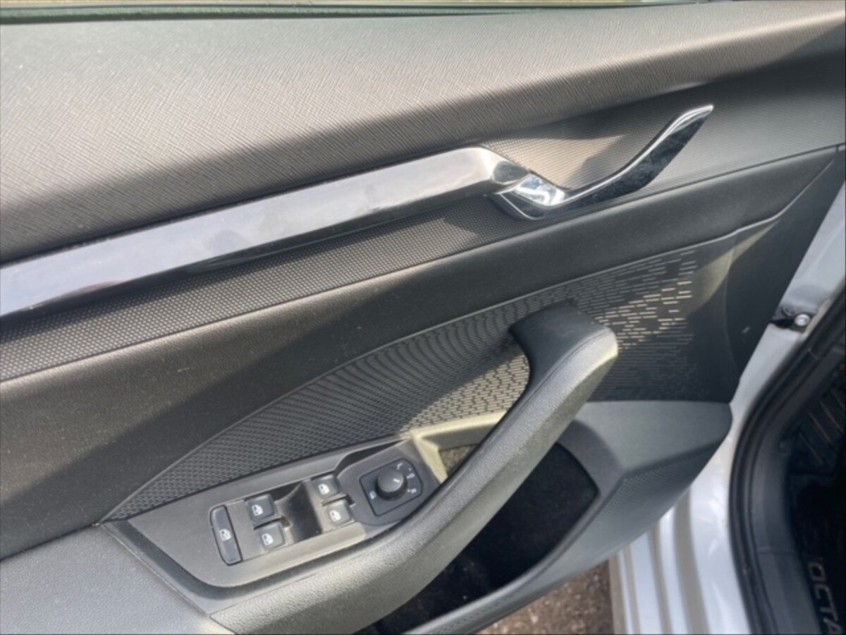 Škoda Octavia Kombi 2,0 l 110 kw