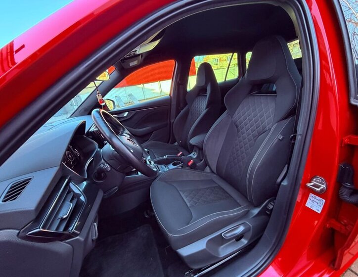 Škoda Kamiq Hatchback 999,0 85 kw