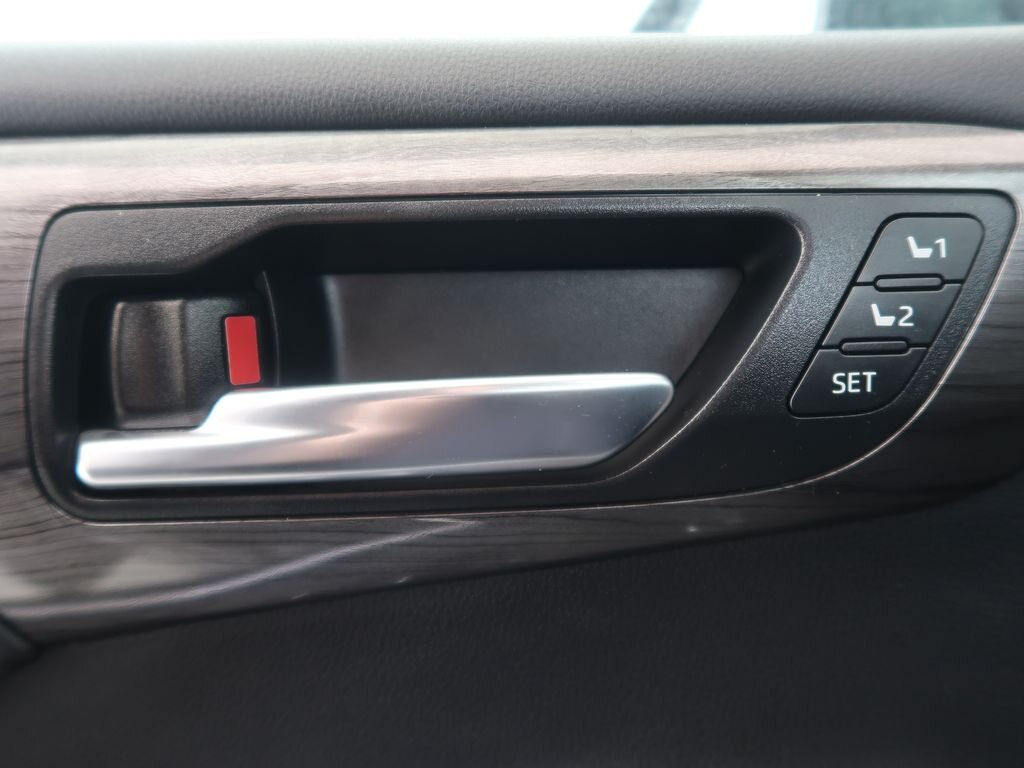 Toyota Highlander Kombi 2,5 l 140 kw