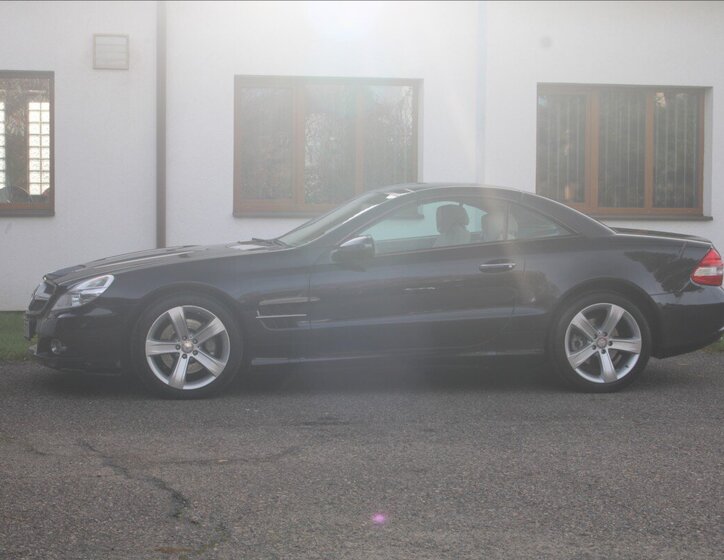 Mercedes-Benz SL Kabriolet 3,0 l 170 kw