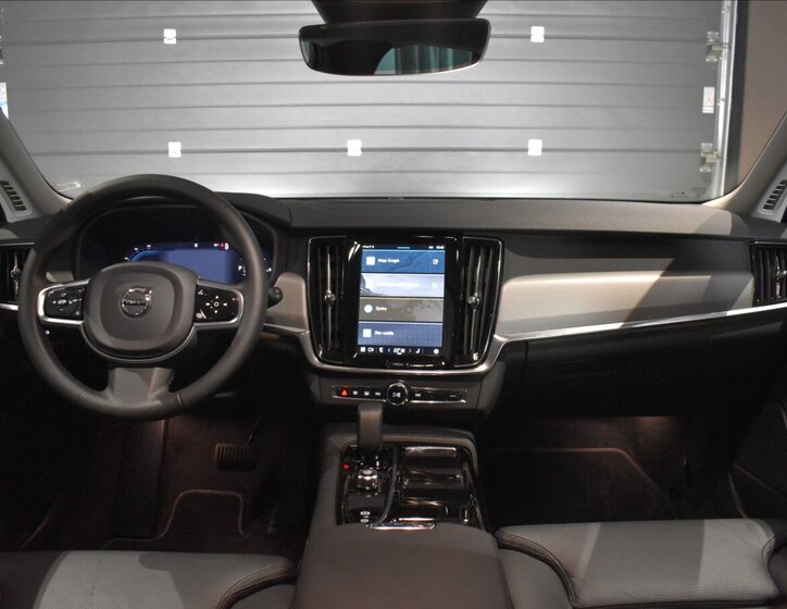 Volvo V90 Kombi 2,0 l 186 kw