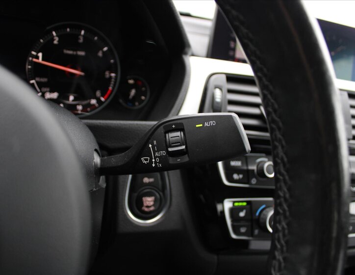 BMW Řada 3 Liftback 2,0 l 140 kw