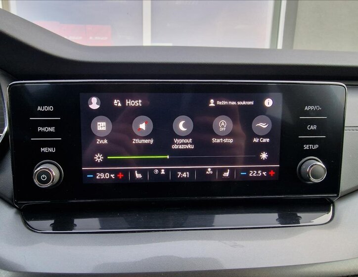 Škoda Octavia Kombi 2,0 l 85 kw