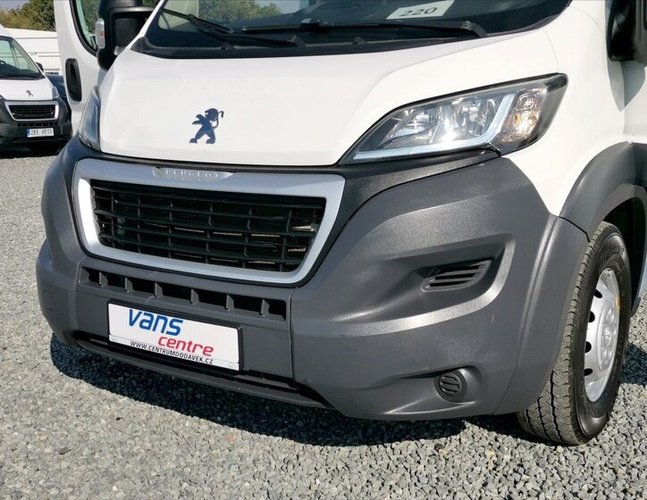 Peugeot Boxer Skříň 2,2 l 110 kw