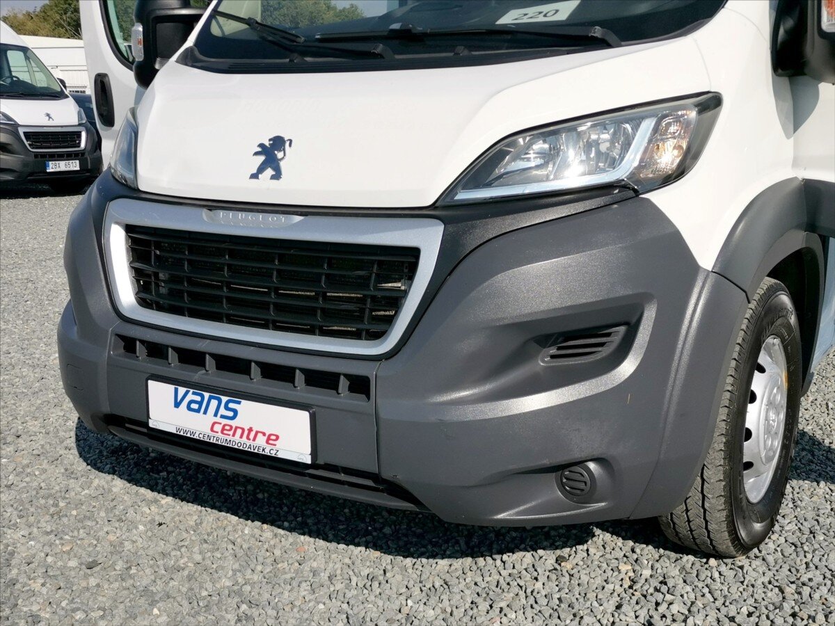 Peugeot Boxer Skříň 2,2 l 110 kw