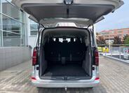 Volkswagen Caravelle 29