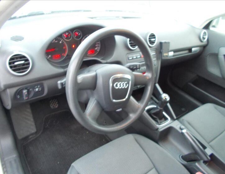 Audi A3 18