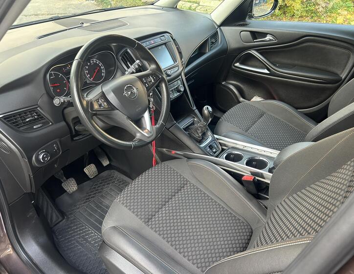Opel Zafira 25