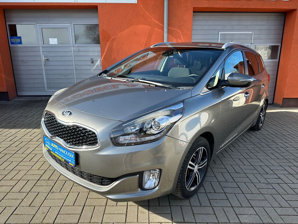 KIA Carens