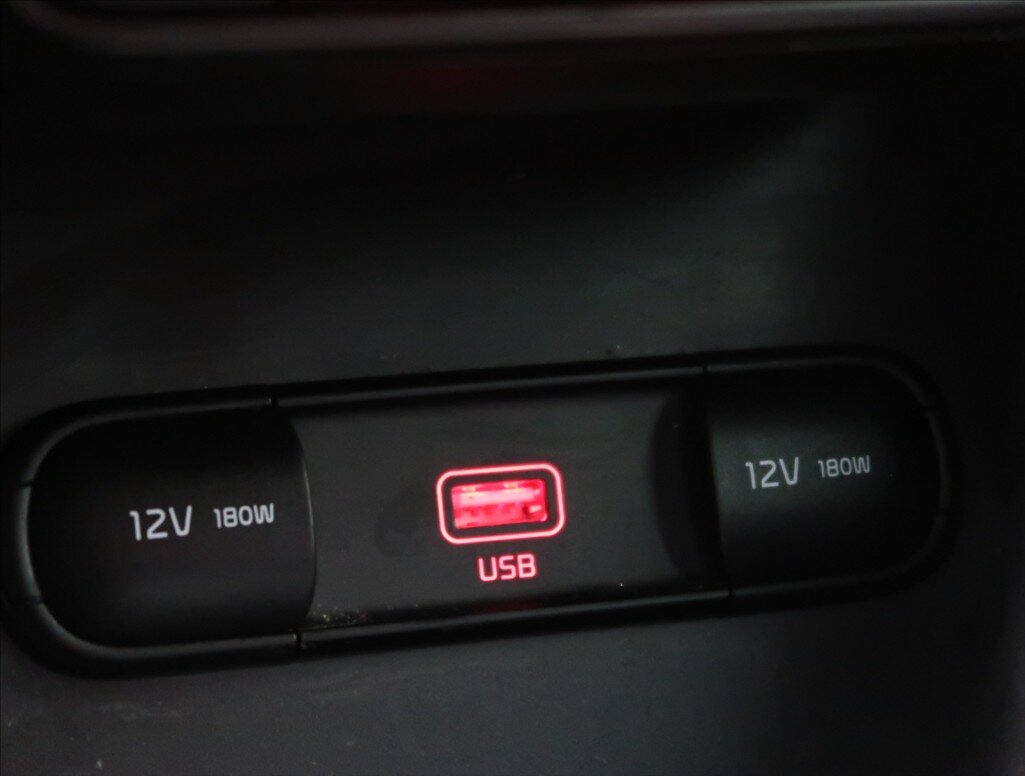 KIA Sportage SUV 1,6 l 97 kw