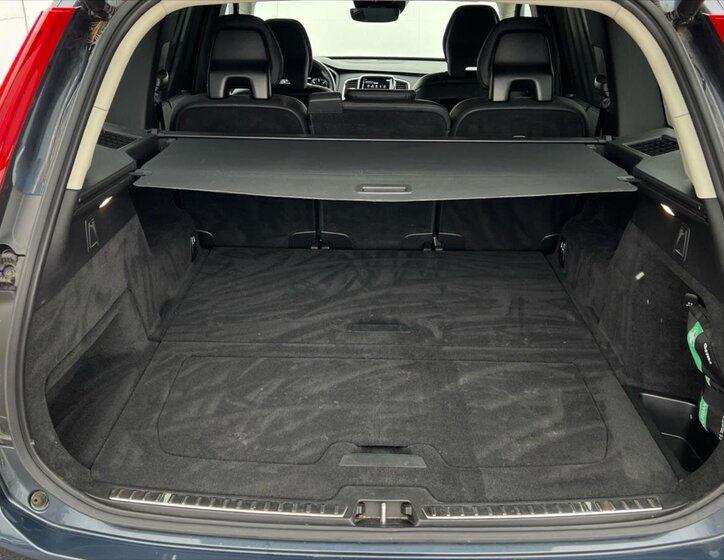 Volvo XC90 SUV / Terénní 2,0 l 173 kw