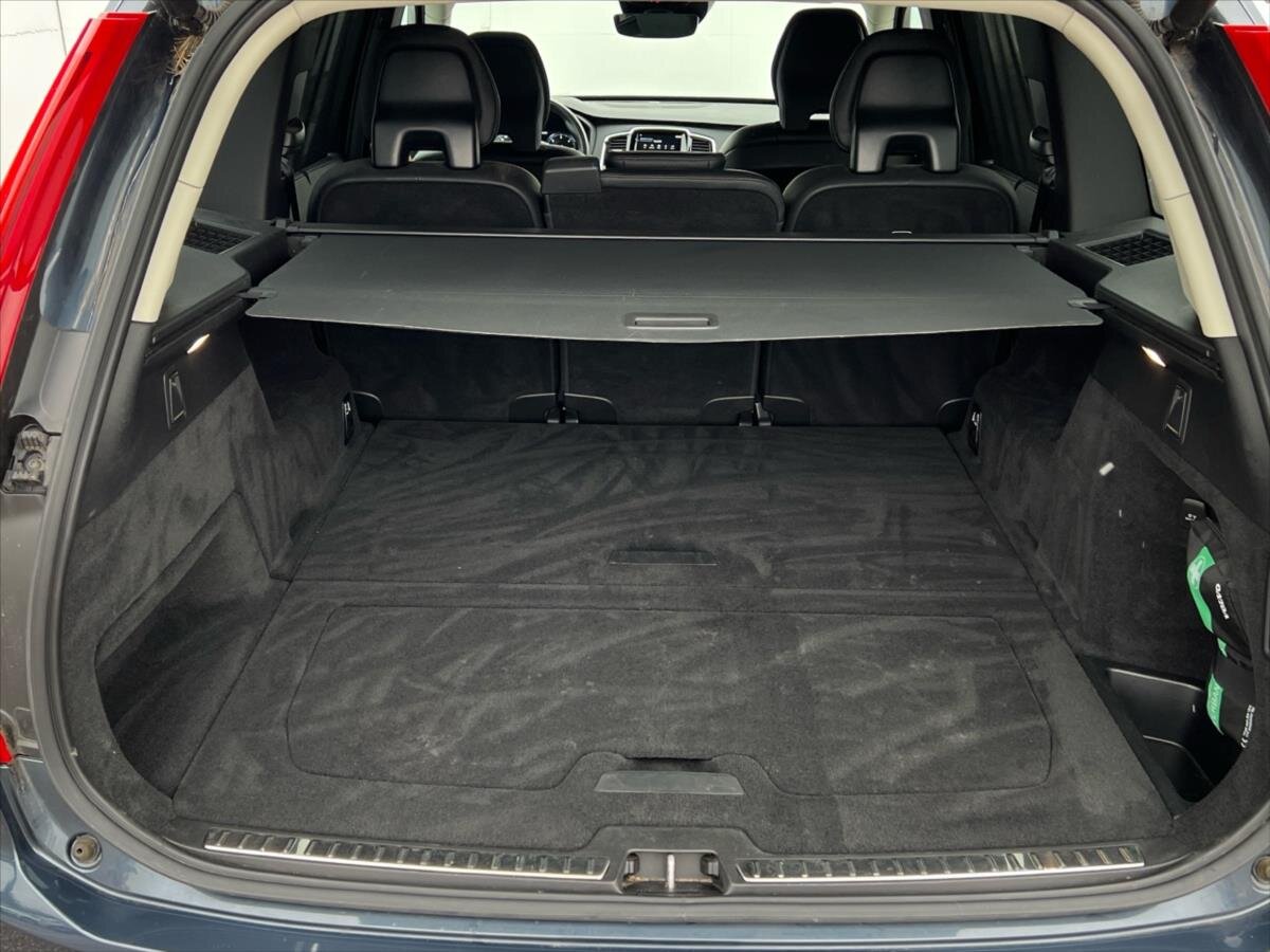 Volvo XC90 SUV / Terénní 2,0 l 173 kw