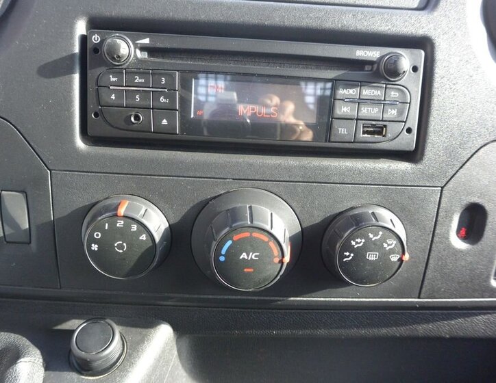 Renault Master Valník 2,3 l 96 kw