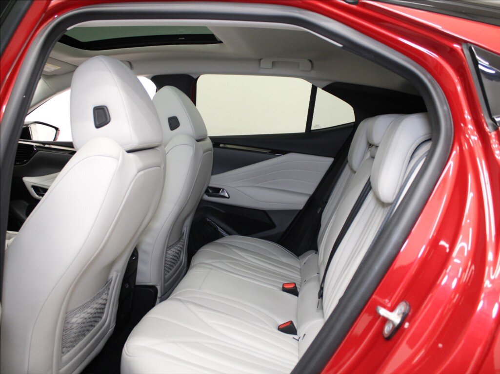 DS Automobiles DS4 SUV / Terénní 1,6 l 165 kw