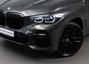 BMW X5 SUV / Terénní 4,4 l 390 kw