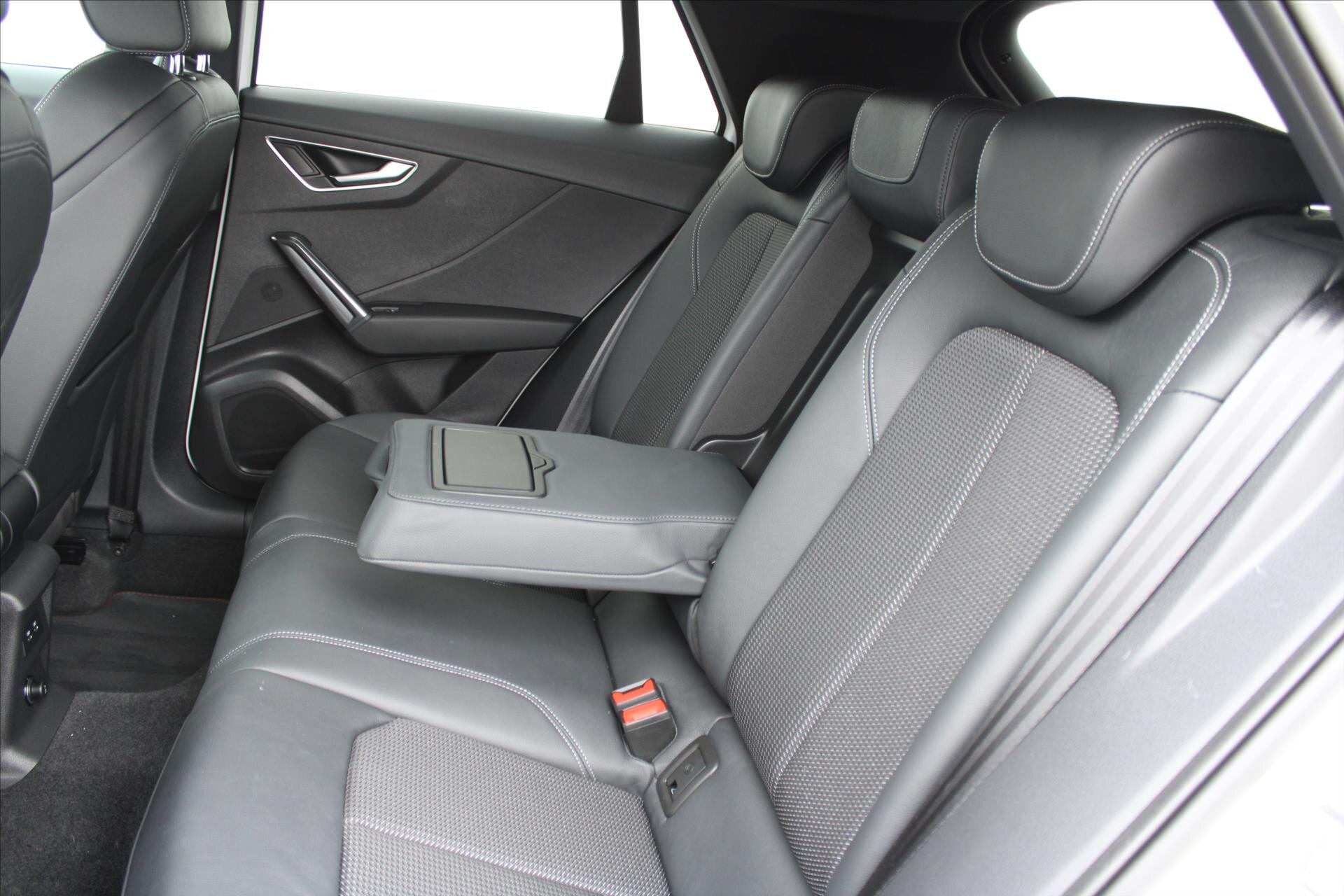 Audi Q2 SUV 2,0 l 140 kw