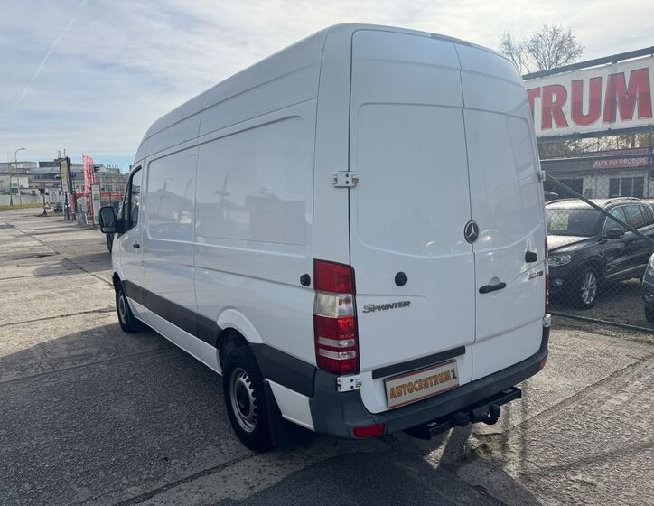 Mercedes-Benz Sprinter 5