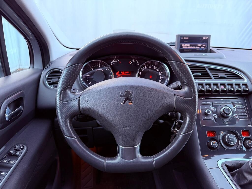 Peugeot 3008 Kombi 2,0 l 110 kw