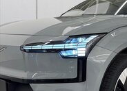 Volvo EX30 SUV 0,0 200 kw