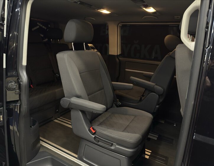 Volkswagen Multivan Kombi 2,0 l 103 kw