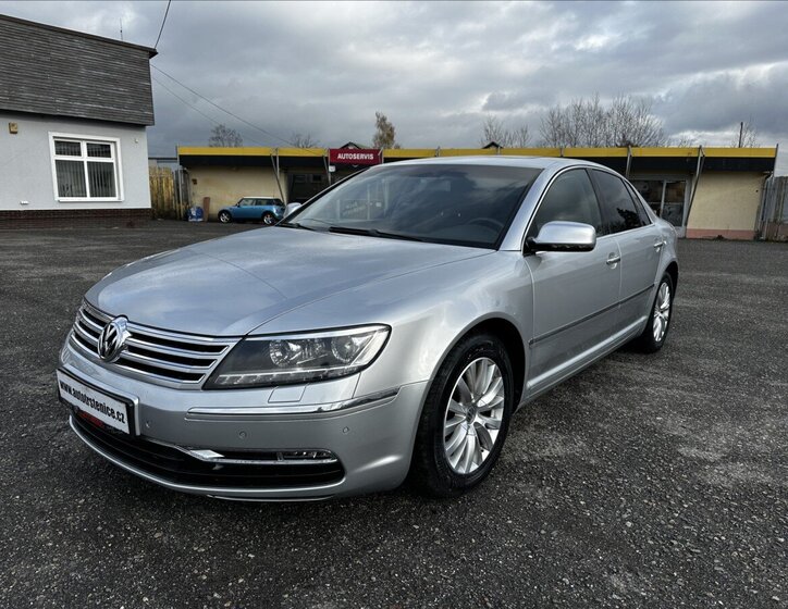 Volkswagen Phaeton Sedan 3,0 l 176 kw