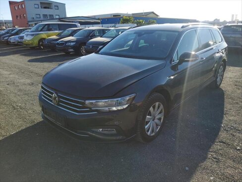 Volkswagen Passat Kombi 2,0 l 110 kw