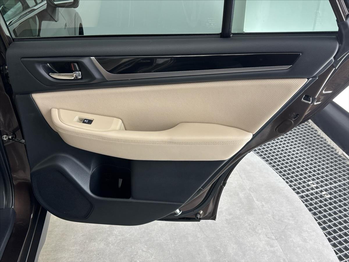 Subaru Outback Kombi 2,5 l 129 kw
