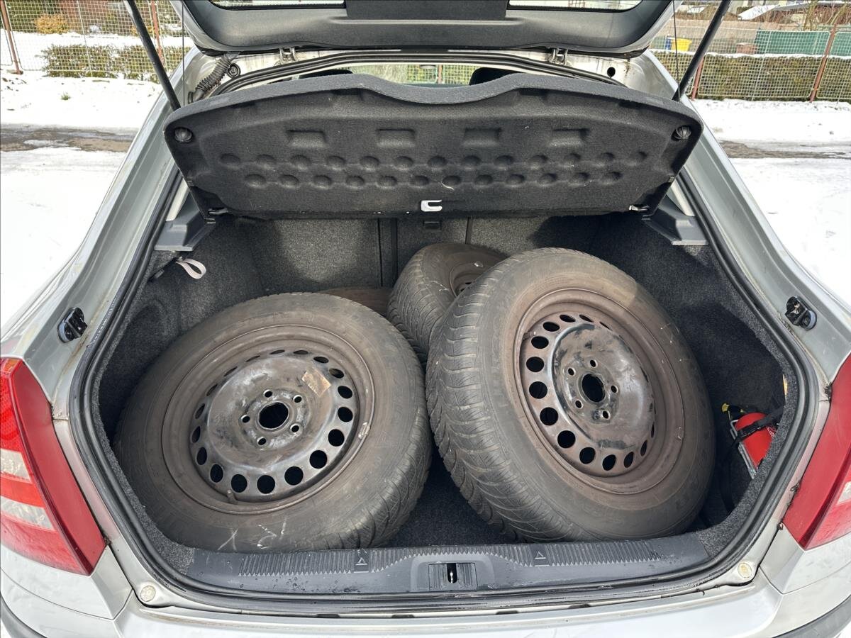 Škoda Octavia Liftback 1,9 l 77 kw