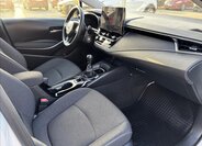 Toyota Corolla Sedan 1,5 l 92 kw