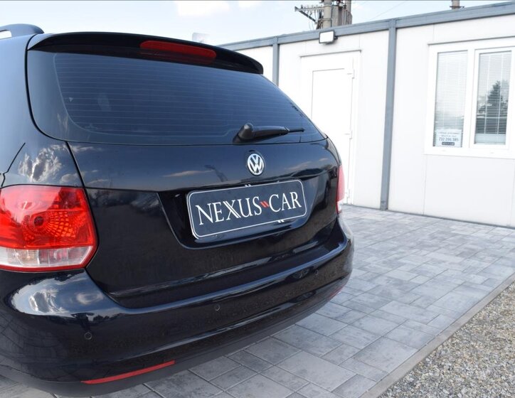 Volkswagen Golf Kombi 1,6 l 75 kw