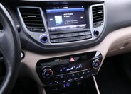 Hyundai Tucson SUV 2,0 l 136 kw