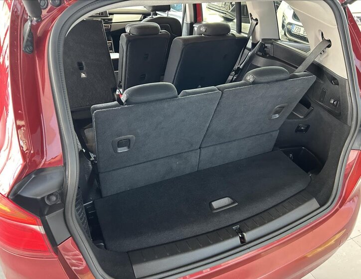 BMW Řada 2 MPV 2,0 l 110 kw