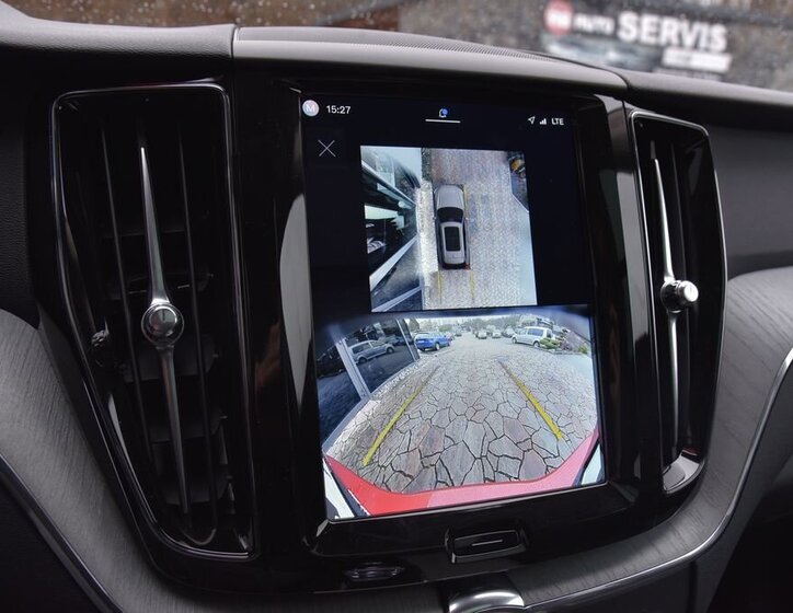 Volvo XC60 SUV / Terénní 2,0 l 186 kw