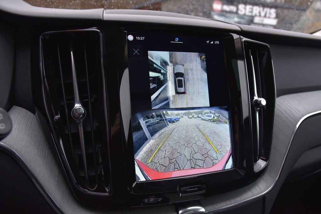 Volvo XC60 SUV / Terénní 2,0 l 186 kw