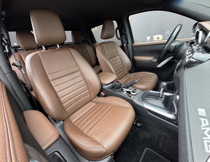 Mercedes-Benz Třídy X 17