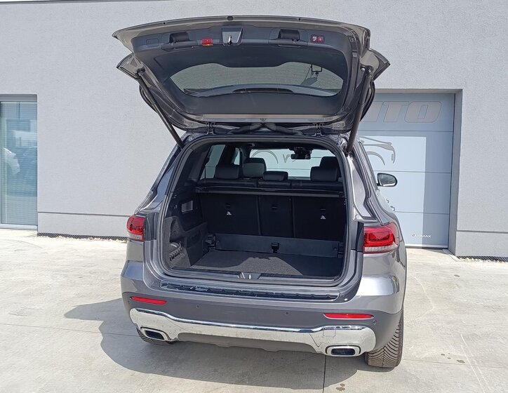 Mercedes-Benz GLB SUV / Terénní 1,3 l 120 kw