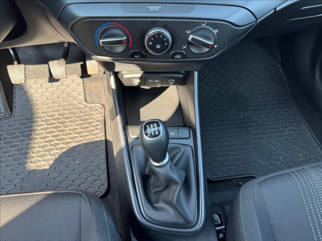 Hyundai i20 Hatchback 1,2 l 57 kw