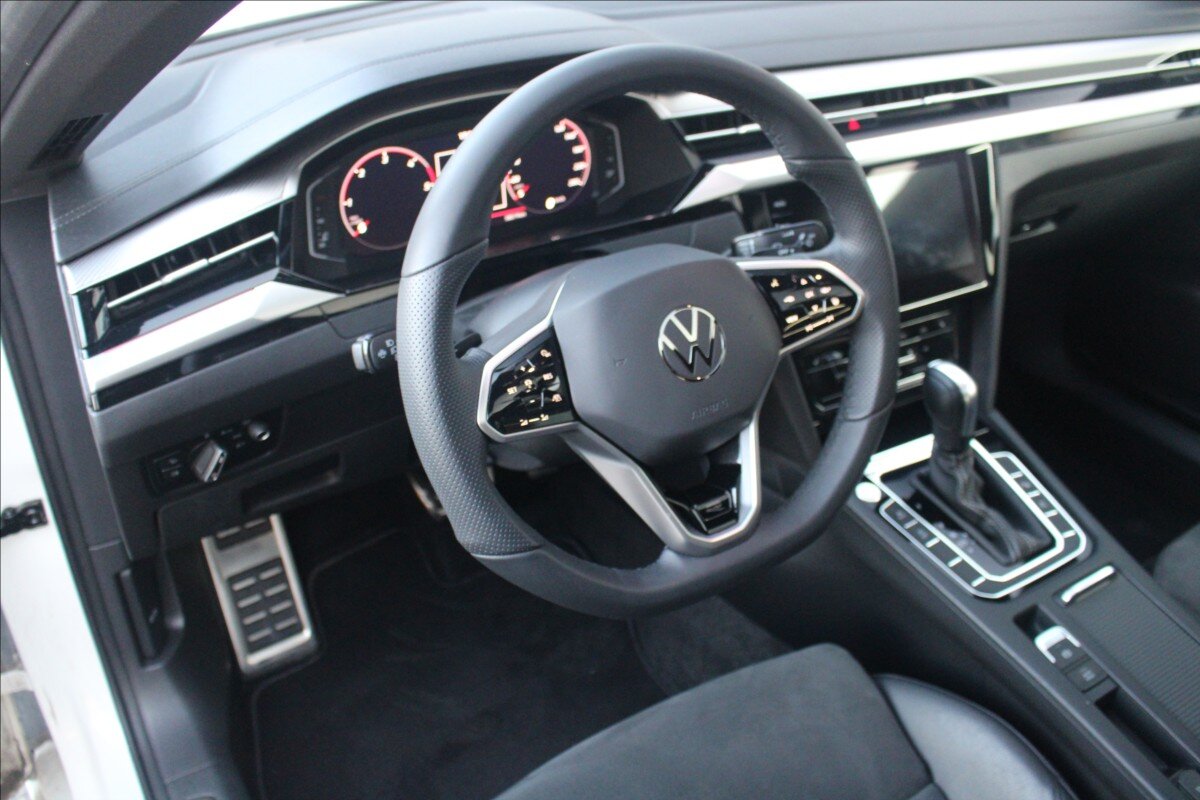 Volkswagen Arteon Liftback 2,0 l 147 kw
