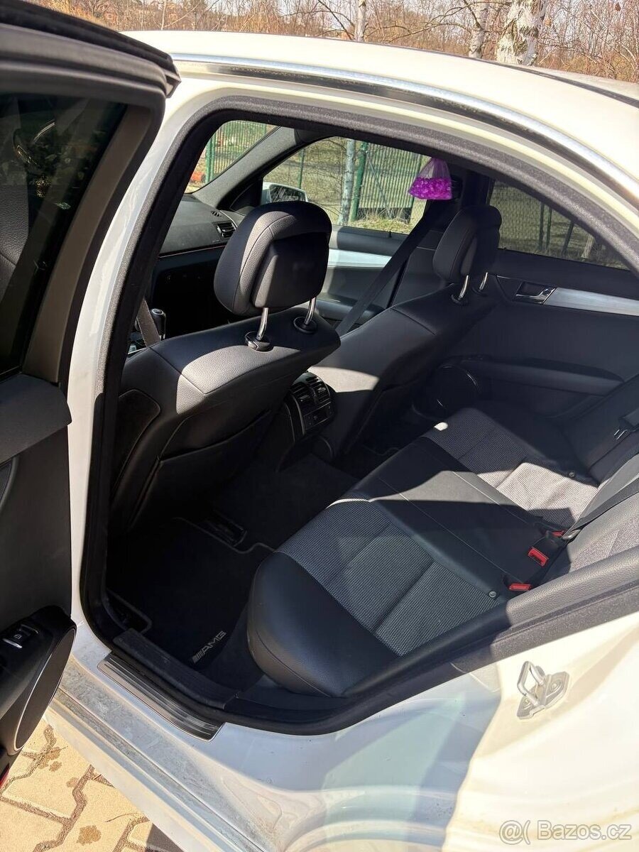 Mercedes-Benz Třídy C Sedan / Limuzína 0,0 0