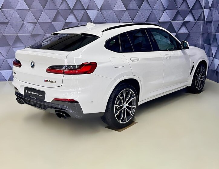 BMW X4 SUV / Terénní 3,0 l 250 kw